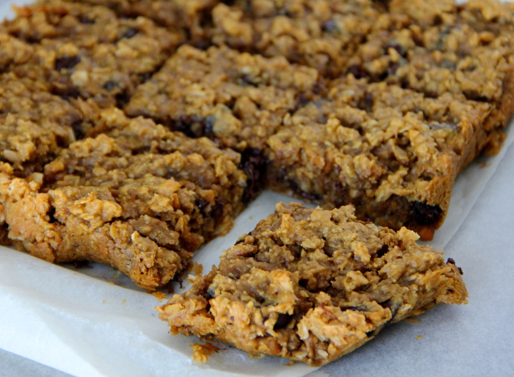 Peanut Butter Chocolate Chunk Oat Bars- Emma's Little Kitchen