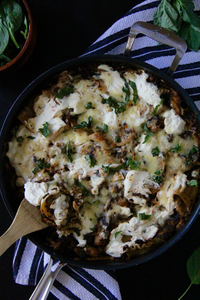 One Skillet Spinach Mushroom Lasagne