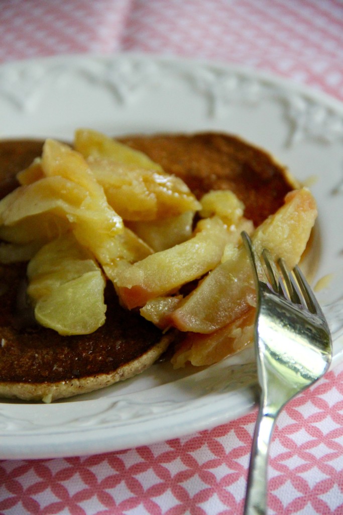 Double Apple Oat Pancakes