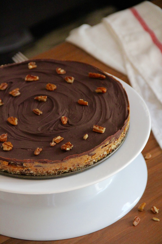 Salted Date Caramel Chocolate Tart (no bake!)