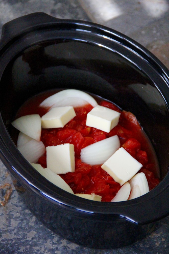 3 Ingredient Slow Cooker Tomato Sauce