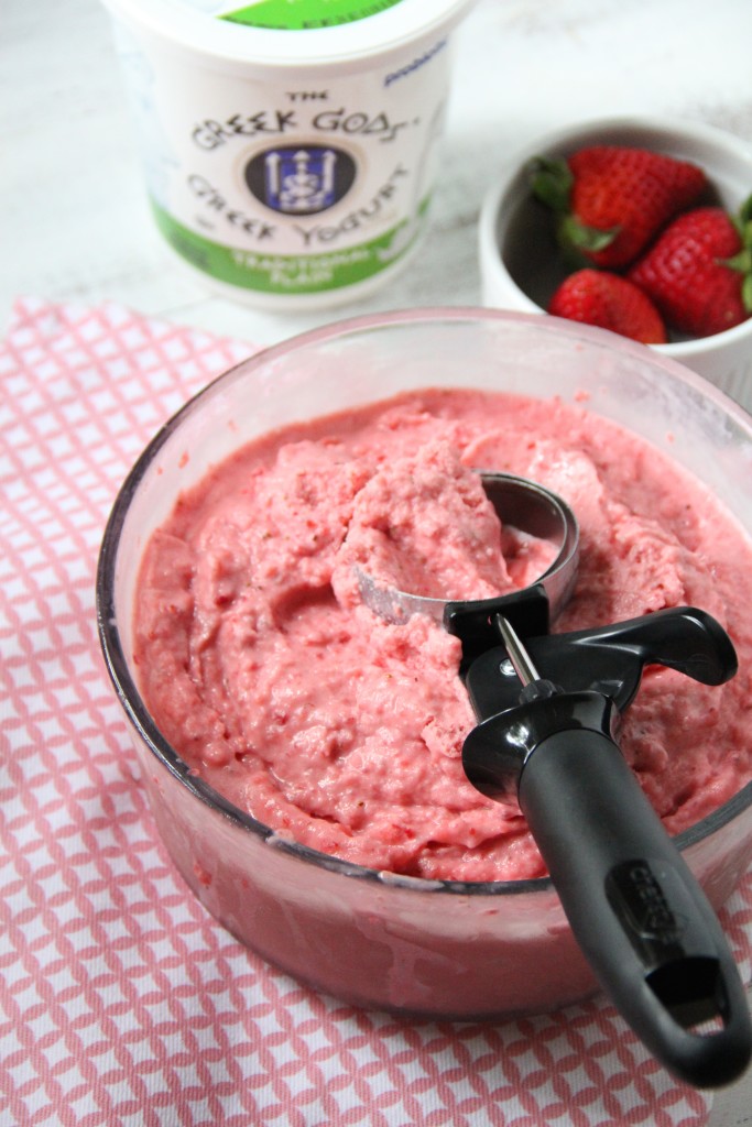 Strawberry Frozen Greek Yogurt